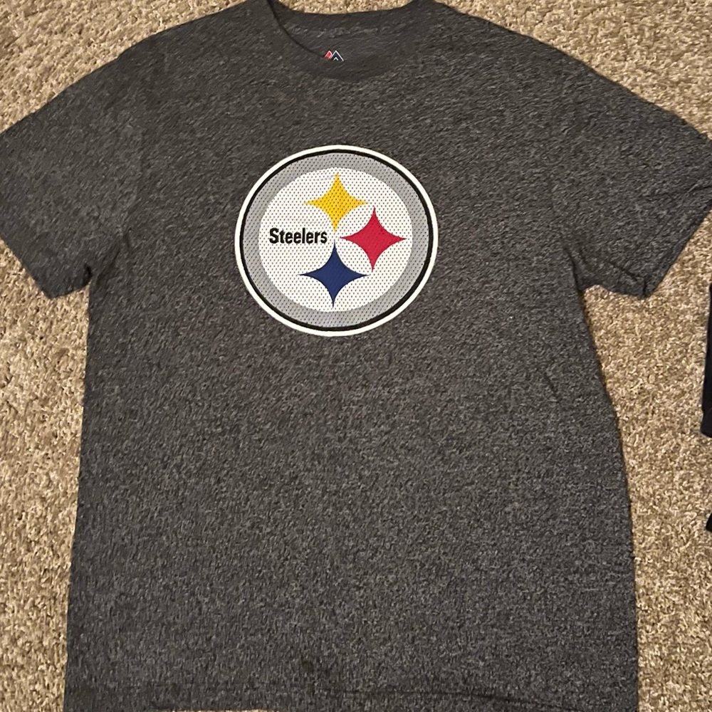 Dark gray Pittsburgh Steelers T-shirt, Large